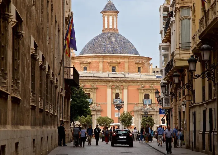 Avakian Valencia Centro